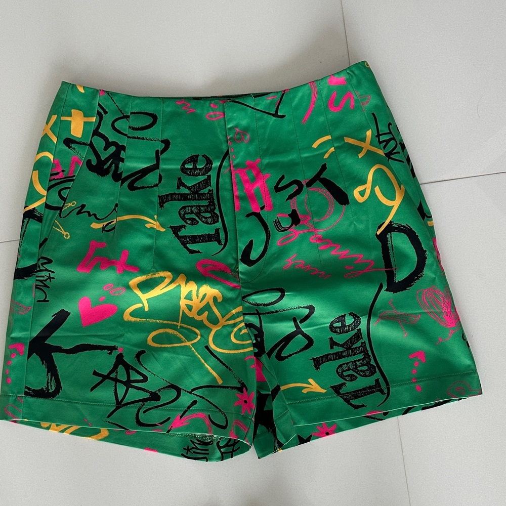 Brand New Stylish Green-Black-Pink Graffiti Women's Shorts
